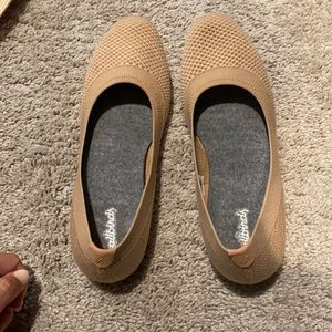 All birds beige flats